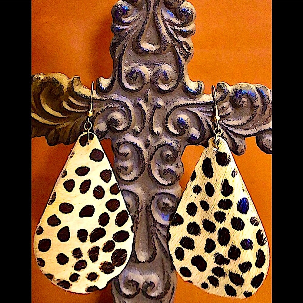 LEOPARD PRINT HAIR ON HIDE SOFT LEATHER 3 1/2” ‘BIG & LONG’ EARRINGS FRENCH WIRE - Picture 1 of 1